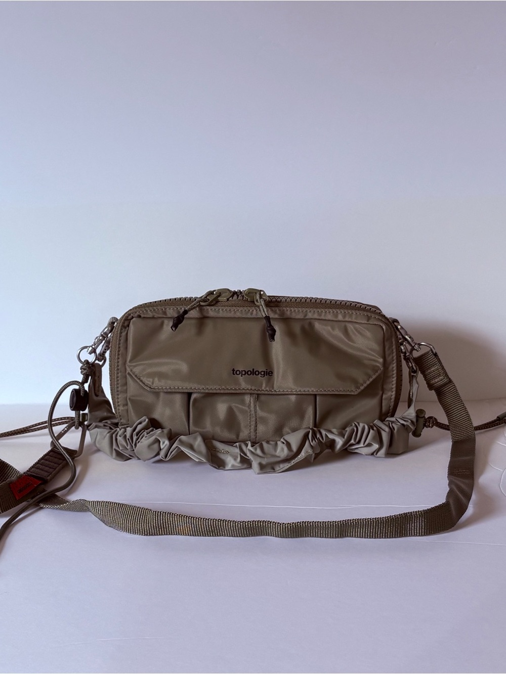 RARE Topologie Olive Nylon Crossbody - Utility Sacoche